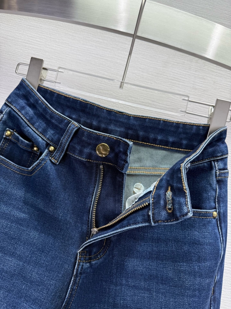 l0vis Vvtt0n jeans
